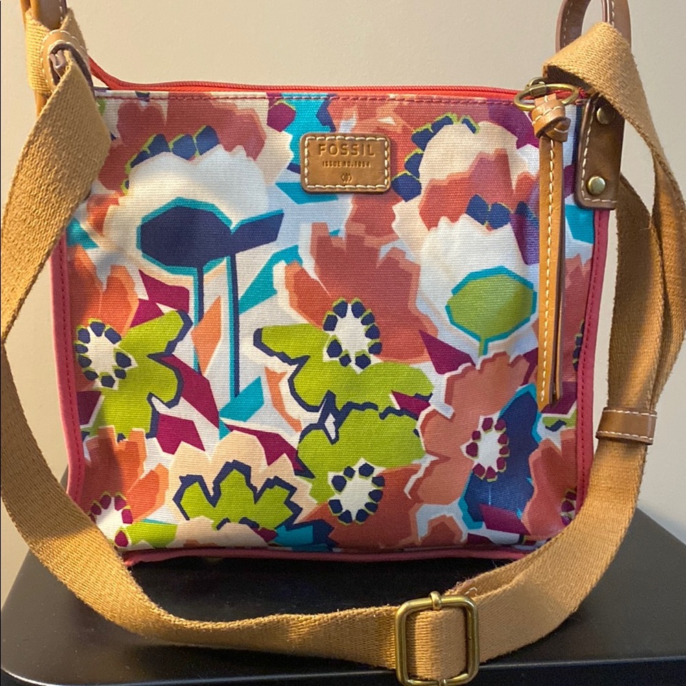 Fossil Artistic Red and Blue Crossbody Bag